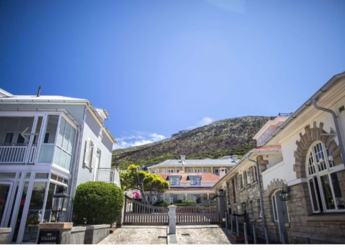 Others 5, Charming Coastal Townhouse at The Majestic, City of Cape Town