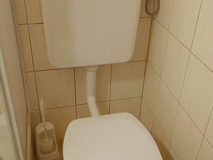 Bathroom 3, Sunny Holiday Apartment on Lake Klopeiner With Balcony and Private Beach, Völkermarkt