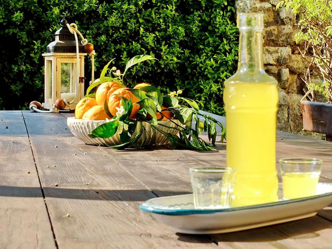 Food & Drinks 4, B&B Villa Elisa, Napoli