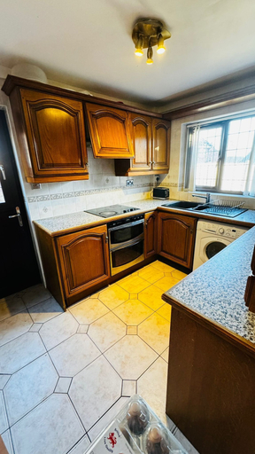 Others 3, 1 Bed House - Parking & Wifi, Birmingham
