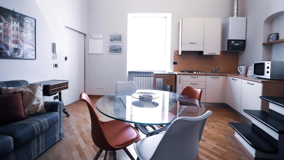 Room 4, Marsala 11 - Rapallo, Genova