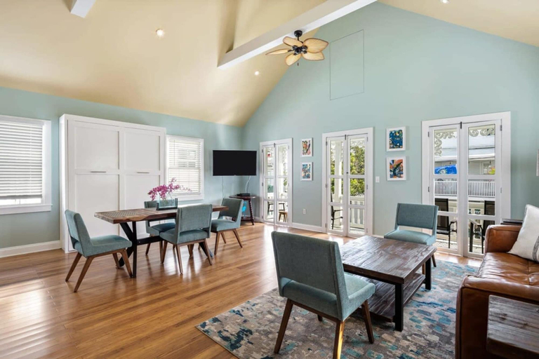 Interior, Sky Suites Retreat by Brightwild 2 Stunning Condos, Monroe