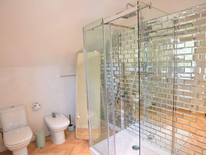 Bathroom 2, Large Holiday Villa With Sauna, Jacuzzi and Pool, Wejherowo