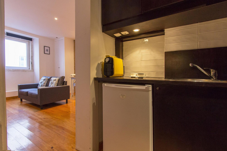Room 4, Santa Marta Vintage Design II by Homing, Lisbon