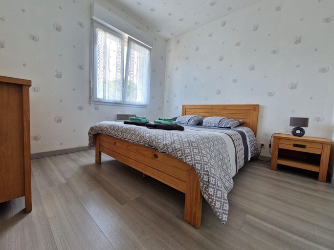 Bedroom 3, Holiday Home Near Cap Frehel Emerald Coast, Côtes-d'Armor