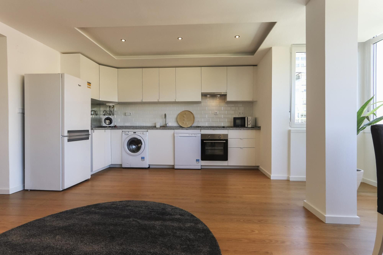 Room 4, Marques Premium II by Homing, Lisbon