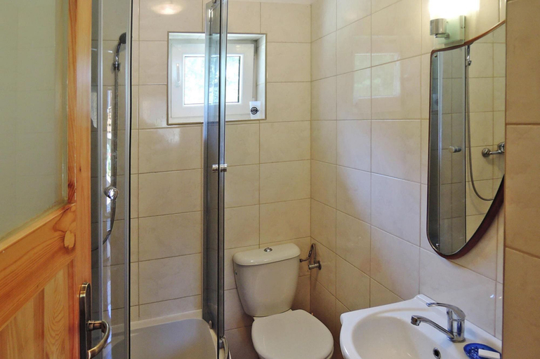 Bathroom 3, Chalet Near Baltic Sea and Wolinski Park, Kamień