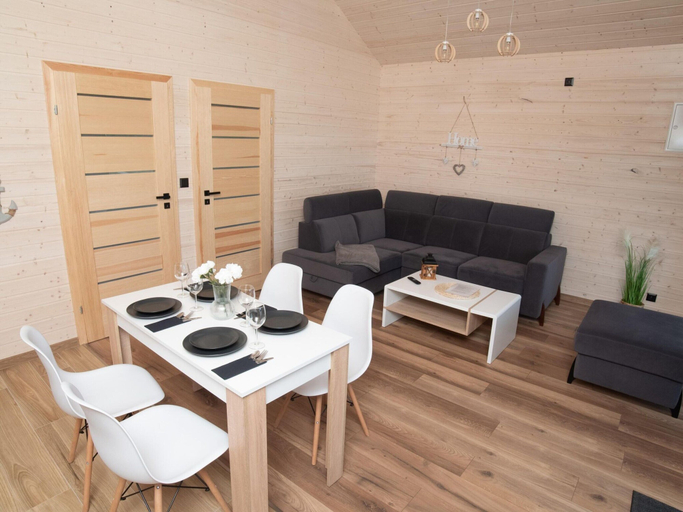 Dining 4, Holiday Homes With Terraces, Close to the Beach, Sławno