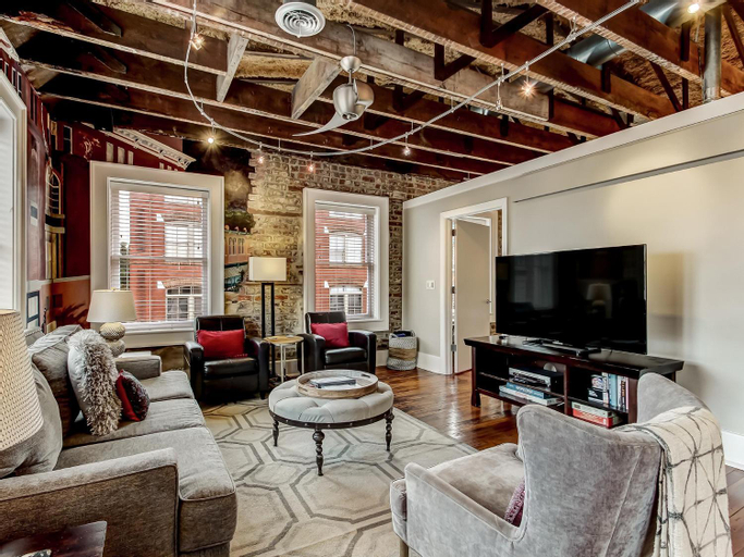Broughton Corner Loft, Chatham