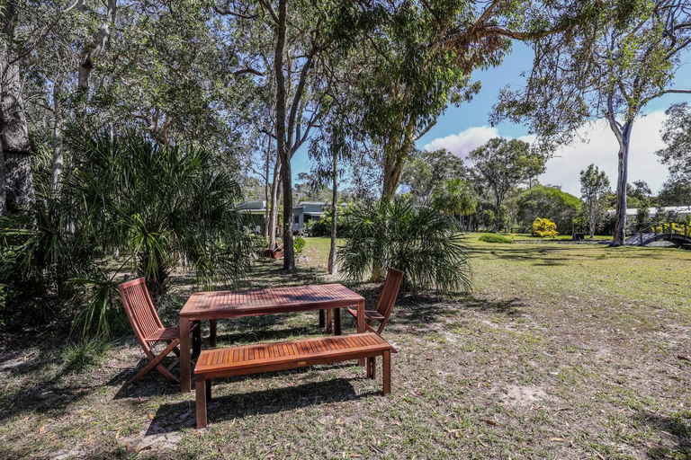 Others 5, Agnes Water Stays, Miriam Vale