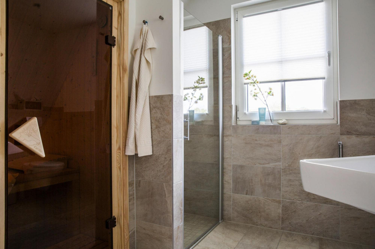 Bathroom 3, Ferienhaus in Fuhlendorf, Vorpommern-Rügen