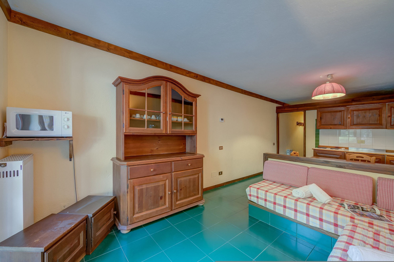 Room 2, Grange Hike Ski - 31D Sestriere, Torino