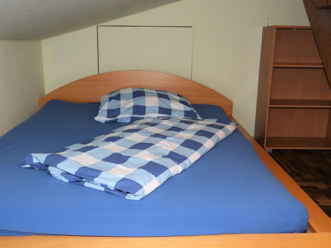 Bedroom 3, Cabin in Brixental by Ski Lift Access, Zell am See