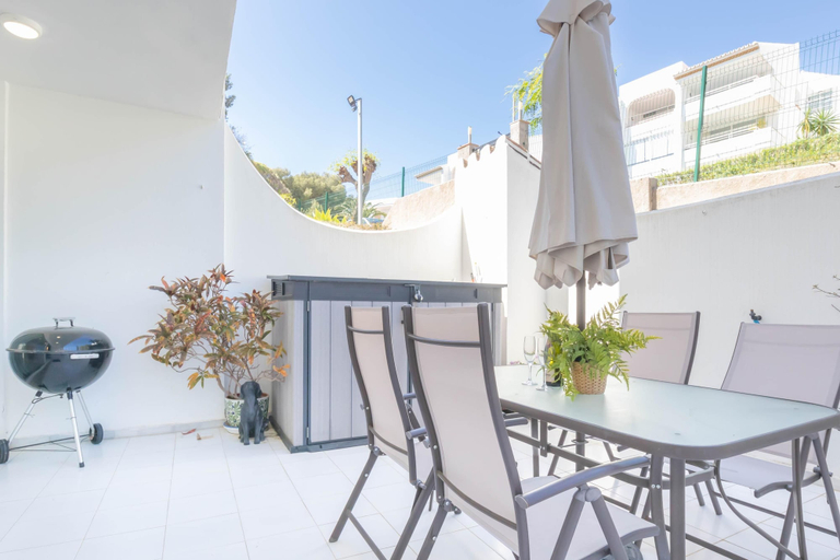 Room 5, Rancho Miraflores Seaview Townhouse, Málaga