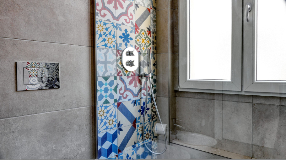 Others 3, Italianway Comfort - Tortona 14 A, Milano