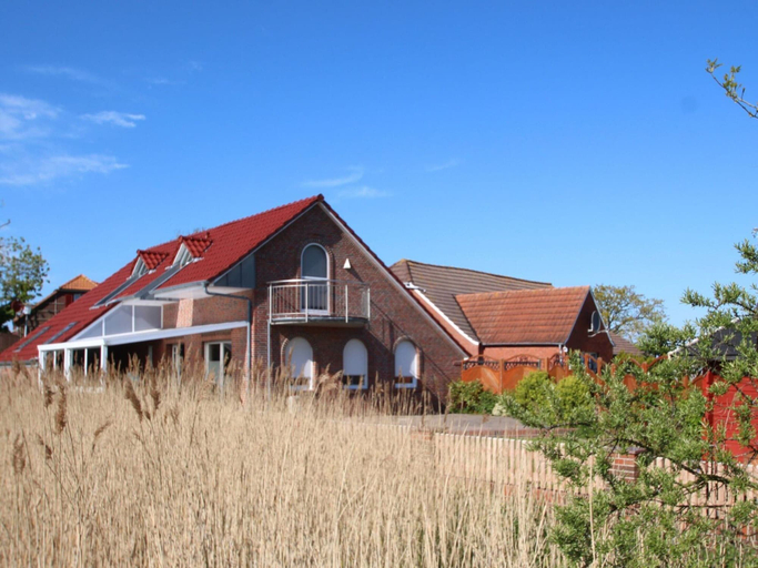 Exterior 3, Ferienhaus mit Drei Badern in Dornumersiel, Aurich