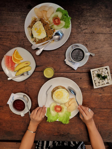 Food & Drinks 8