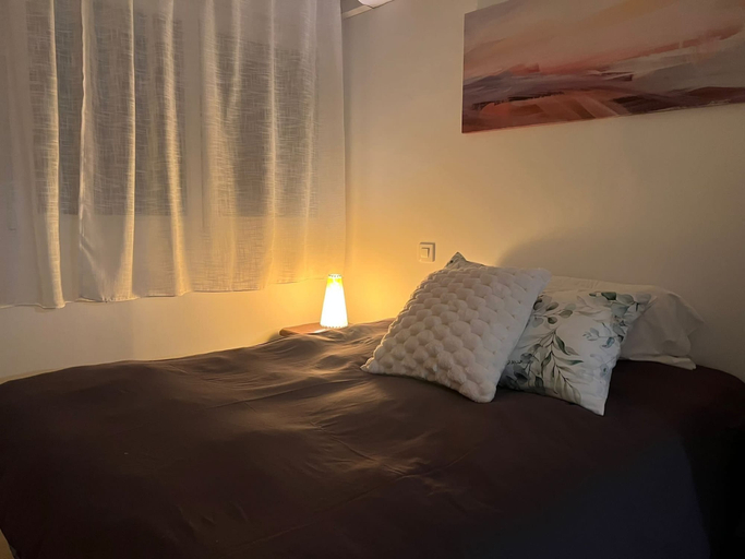 Room 4, Charming Apartment up to 4 persons 3 min to Metro, Madrid