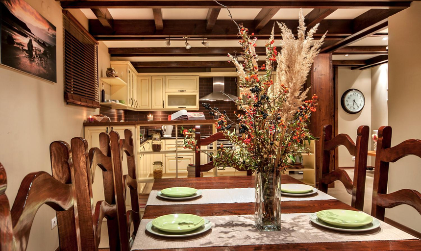 Others 4, Villa Chalet Everest, Razlog