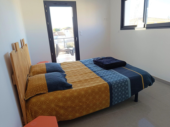Bedroom 3, Villa With Private Swimming Pool, Hérault