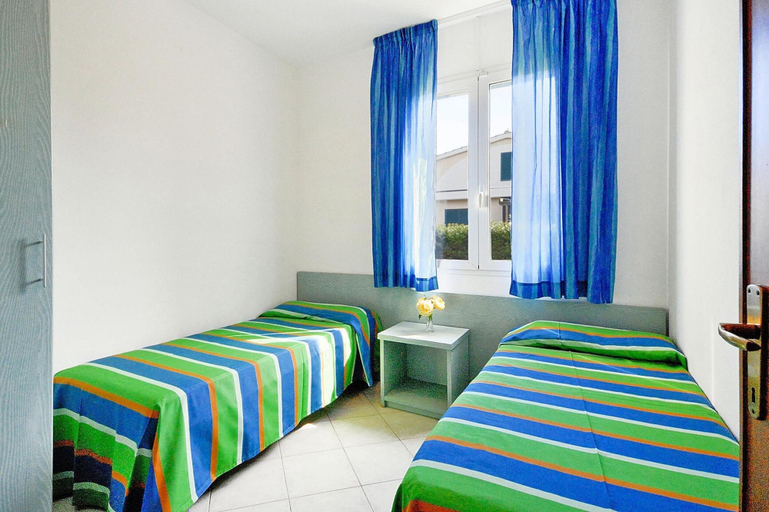 Others 2, Villa in Cecina Mare Near Sandy Beaches, Livorno