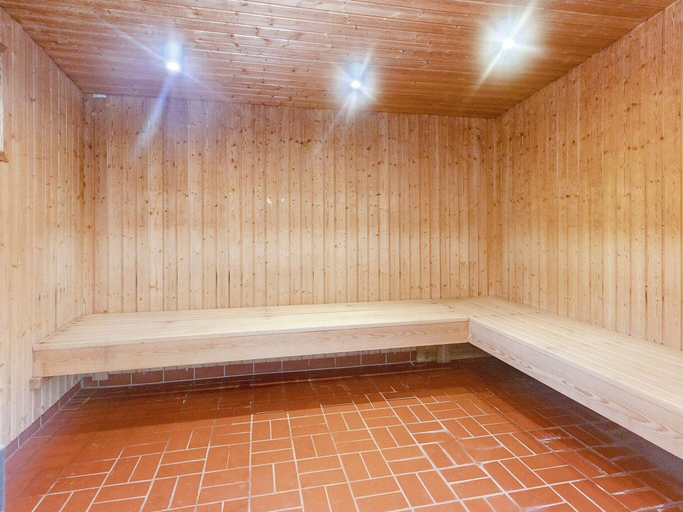 Sauna 3, 6 Person Holiday Home on a Holiday Park in Gilleleje, Gribskov