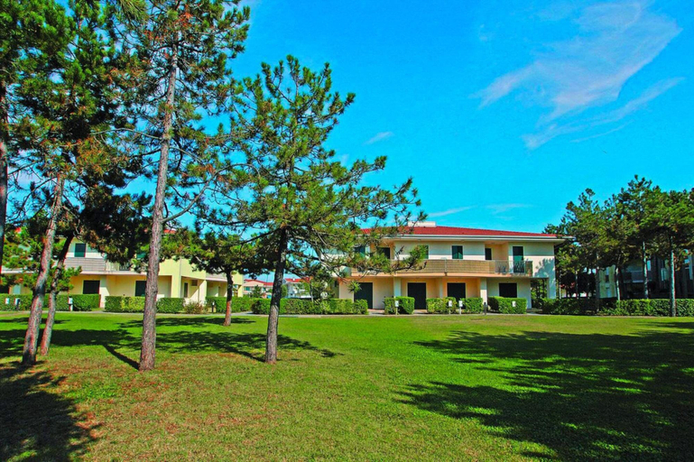 Exterior & Views 1, Residence Villaggio Lido del Sole 1, Bibione, Venezia