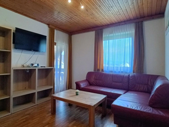 Living area, Sunny Holiday Apartment With Balcony on Klopeinersee With Private Beach, Völkermarkt