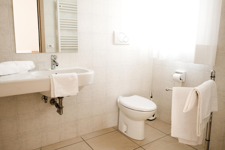 Bathroom 5