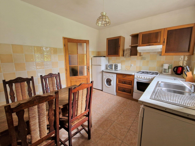 Others 4, Apartment in Benodet near Sandy Beaches, Finistère