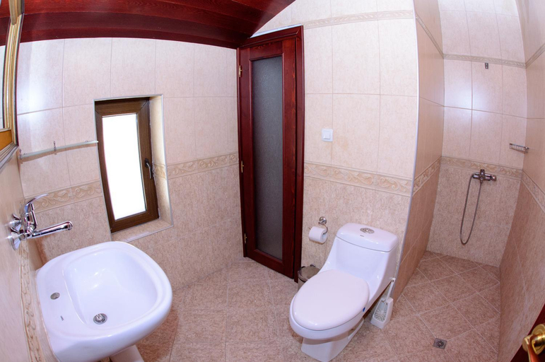 Bathroom, Self Catering Chalet Kulina, Bansko