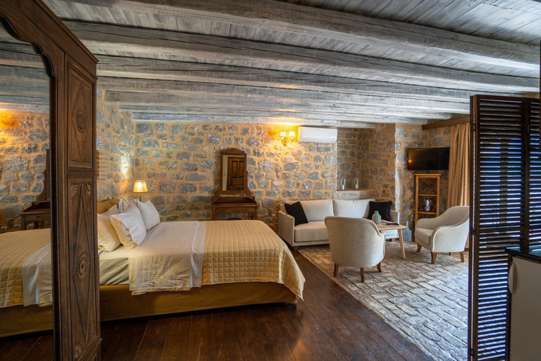 Others 4, Guesthouse Laoula, Peloponnese