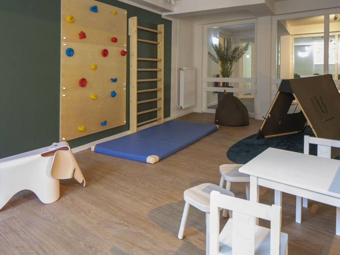 Property amenity, Komfortable Wohnung mit SPA und Pool, Wittmund