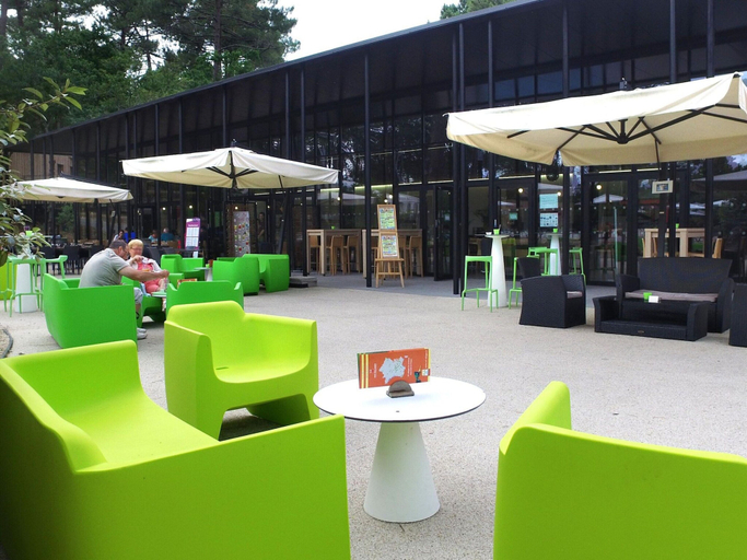 Dining 5, Residence Lege Cap Ferret - Claouey, Cozy Lodge With Terrace, Gironde