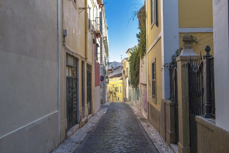 Room 2, Santa Marta Vintage Design II by Homing, Lisbon