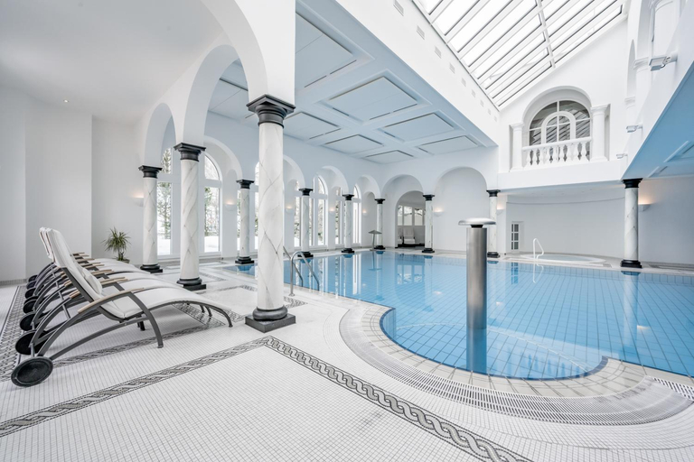Sport & Beauty 2, Hotel Nevada, Inn