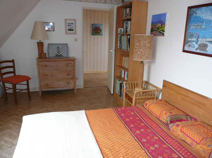 Room 5, Cottage, Landeda, Finistère