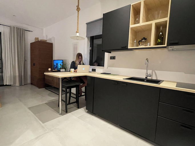 Others 5, Garden Suite, Beautiful Seaview - Close to Beach, Ionian Islands