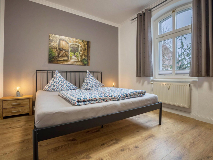 Room 5, Lichtdurchflutete Ferienwohnung in Buchholz am Muritzsee, Mecklenburgische Seenplatte