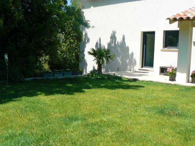 Garden 5, Villa charmante a Eyragues avec piscine privee, Bouches-du-Rhône