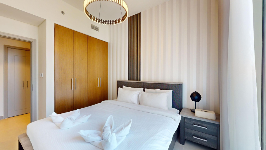 Room 2, Downtown - Forte 1 1705, Dubai