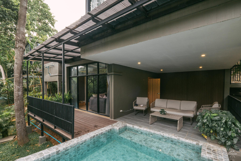 Swimming Pool 1