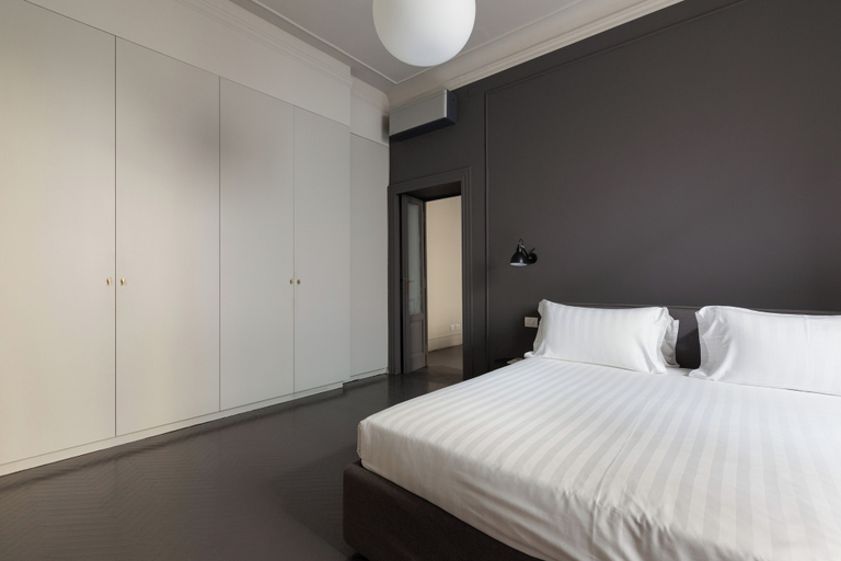 Bedroom 5, Brera Apartments in Porta Volta, Milano