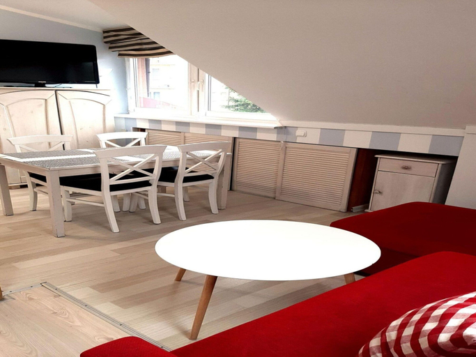 Dining 2, Comfortable Apartment in Miedzyzdroje, Kamień