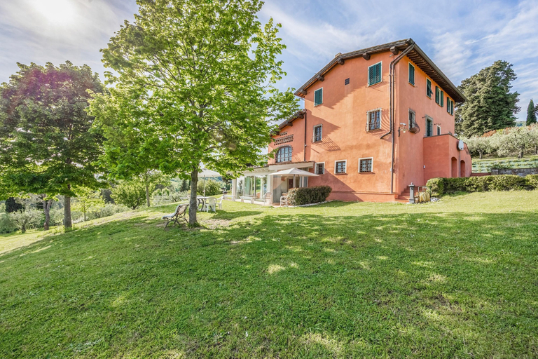 Room 3, Casa Paradiso With Wonderful Panorama, Lucca