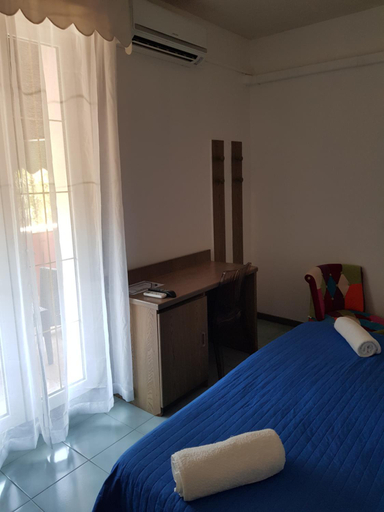 Bedroom 3, Hotel Villa Pagoda, Brescia