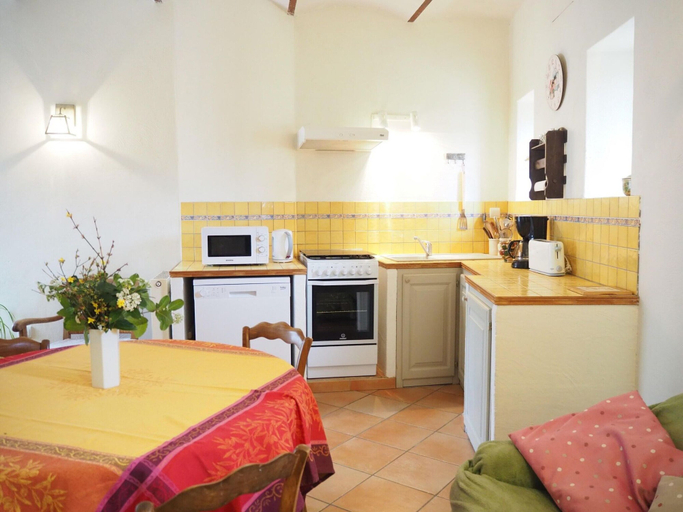 Private kitchen 2, Charming Provencal Holiday Home With Garden, Drôme