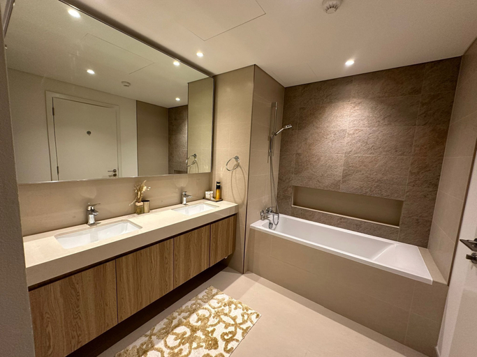 Bathroom, Remarkable 1-bed Apartment in Dubai, Dubai