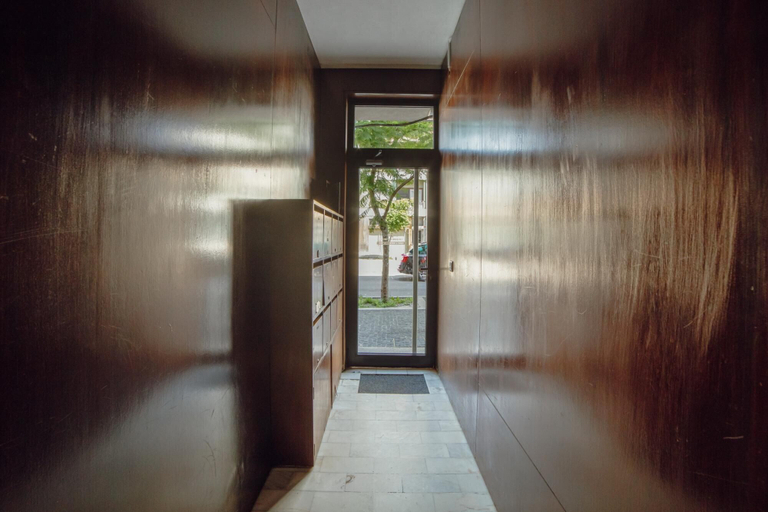 Others 3, Bright Modern Boavista by Vacationy, Porto