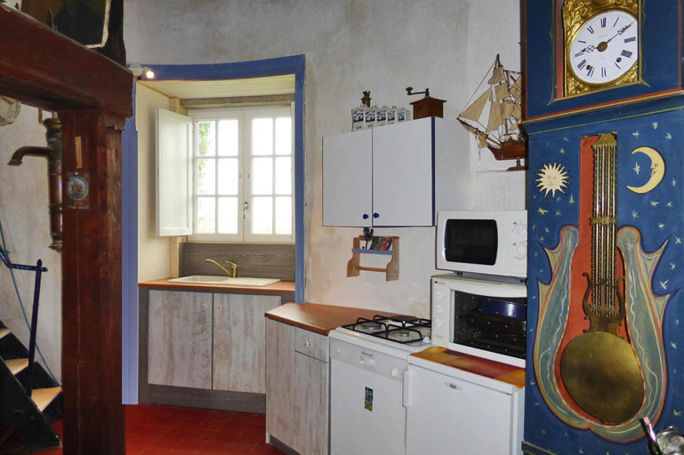 Private kitchen 2, Windmill in Cherrueix Near Mont Saint Michel, Ille-et-Vilaine